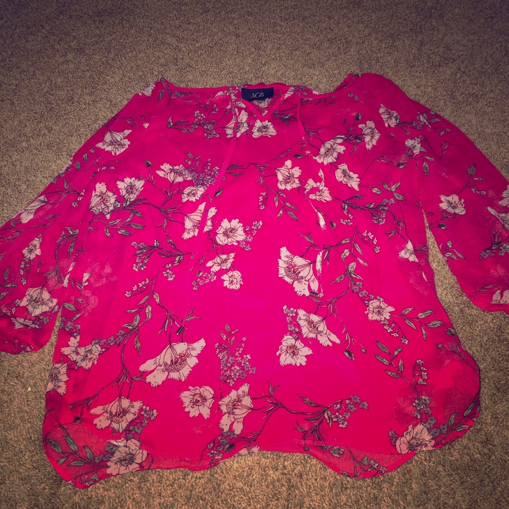 Women’s small top